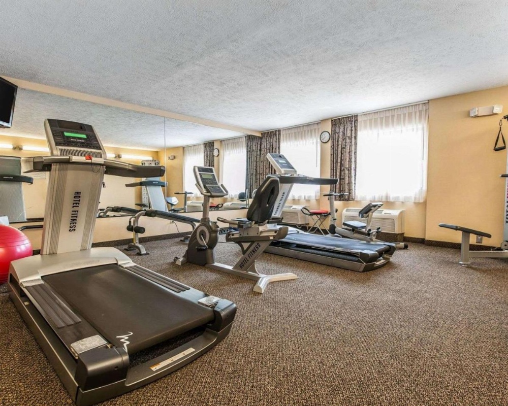 Quality Inn & Suites - Mattoon Image 13