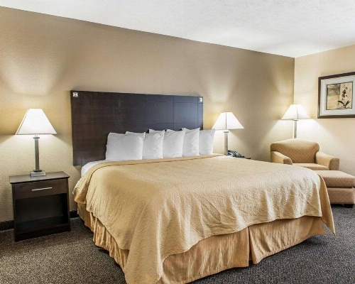 Quality Inn & Suites - Mattoon image 19