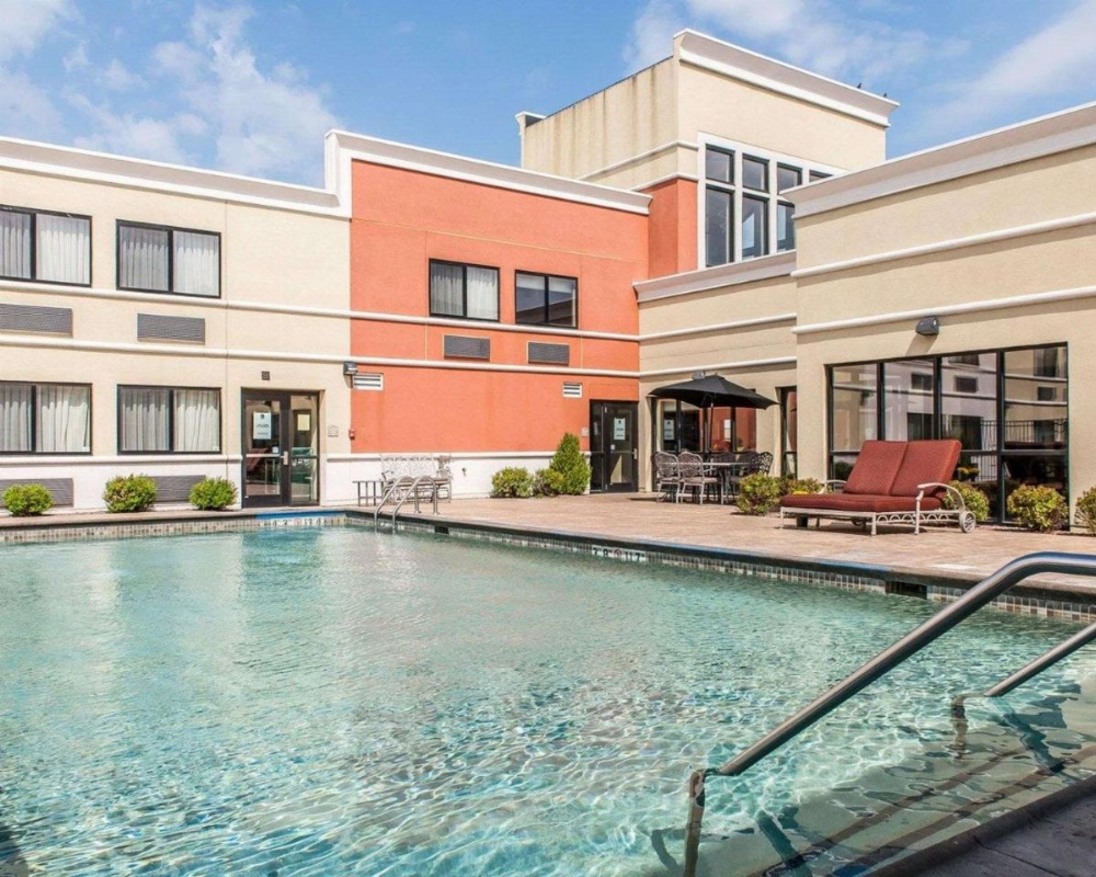 Quality Inn & Suites - Mattoon