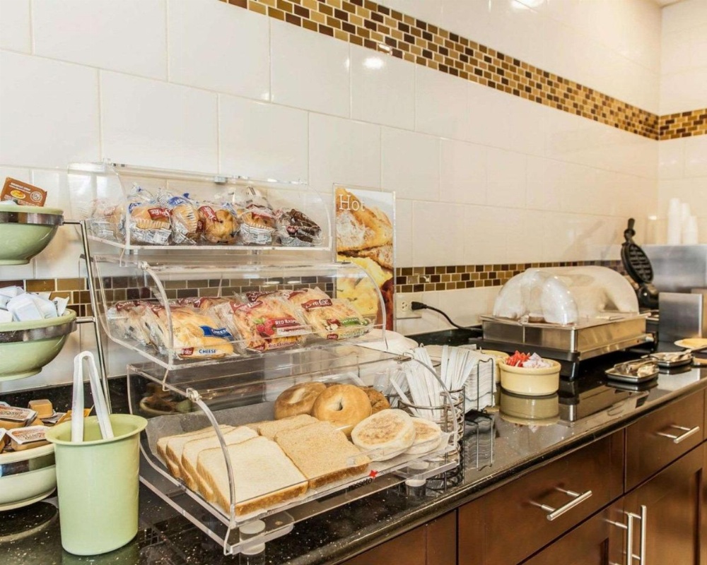 Quality Inn & Suites - Mattoon